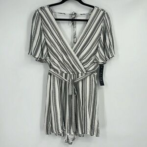 Trixxi Clothing Company Black and White Patterned Wrap Romper Size XL